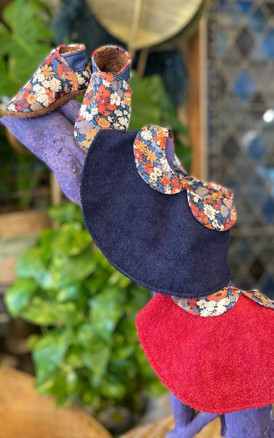 Chaussons bébé en cuir & liberty