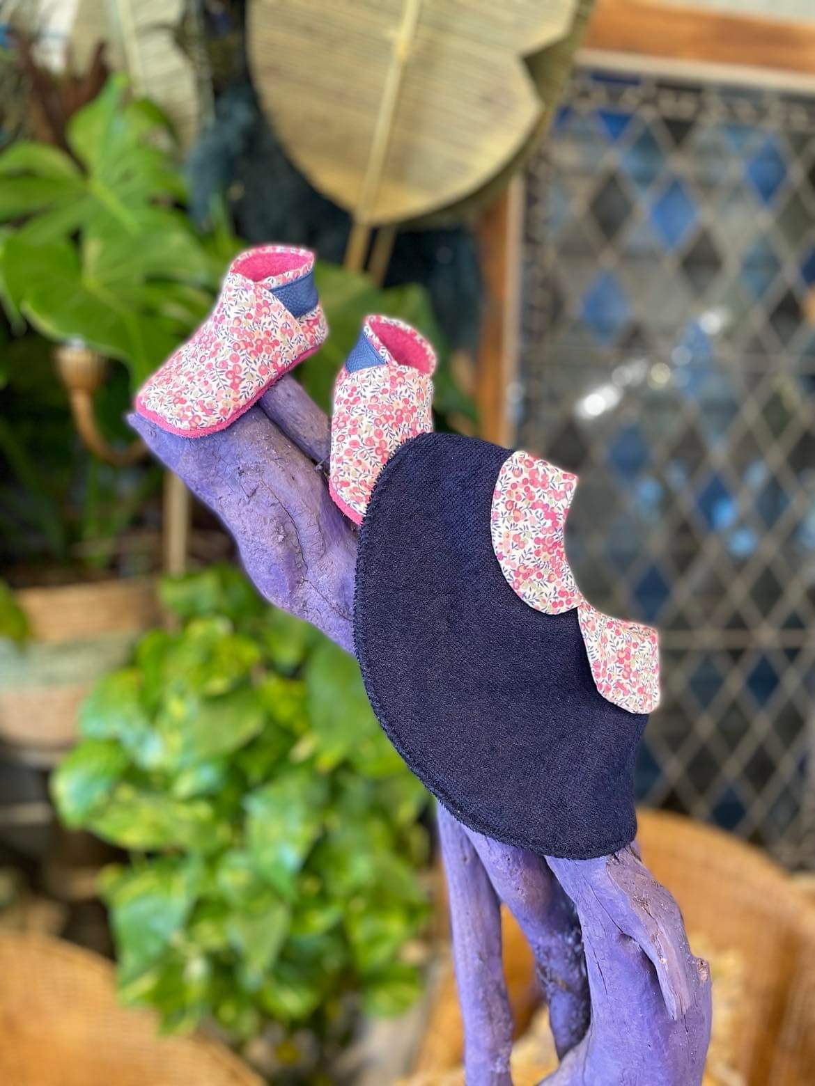 Chaussons bébé en cuir & liberty