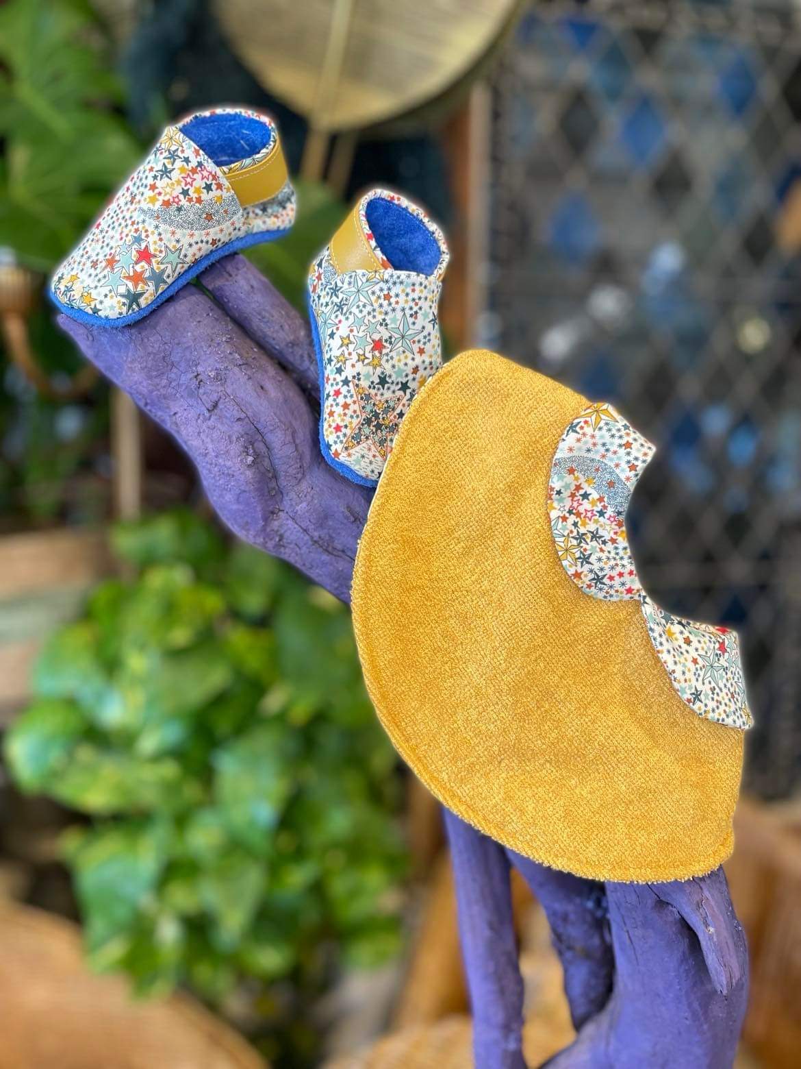 Chaussons bébé en cuir & liberty