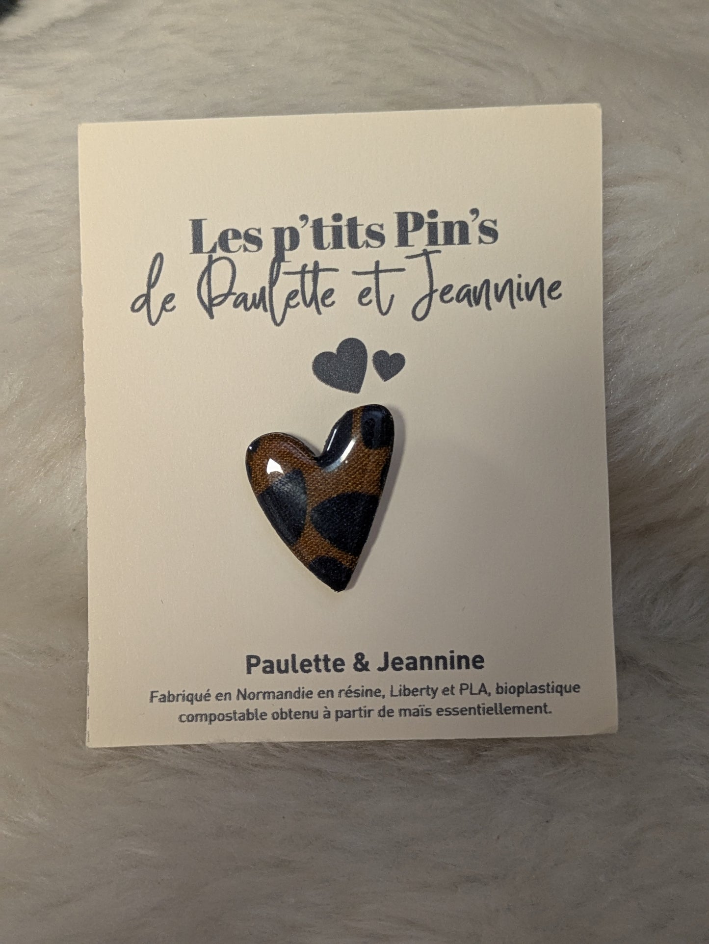 Pin's coeur Graou