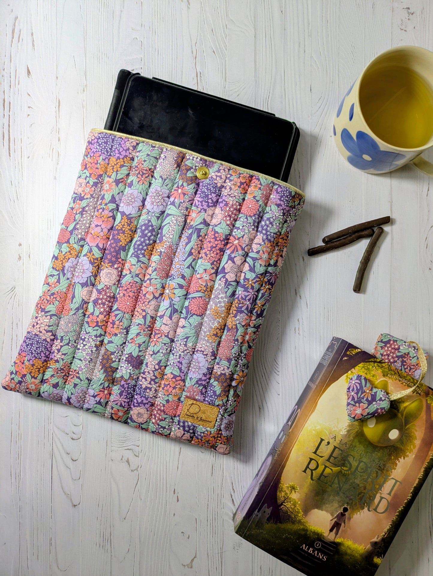 Ma jolie pochette à livre, tablette ou liseuse