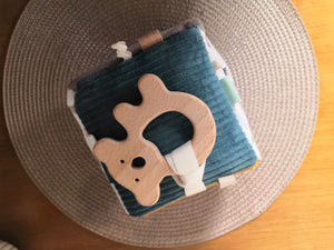 Cube d'éveil petit Indien & prénom - Jeu d'éveil pour bébé CE - A personnaliser