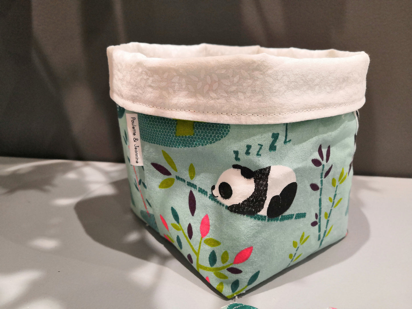 Lingettes lavables et panier, sur le thème Panda